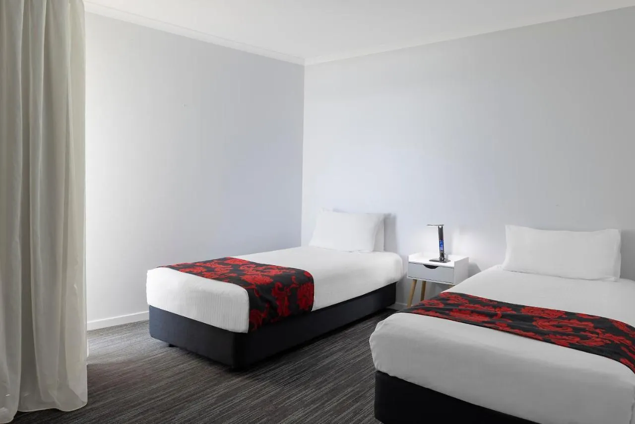 Ramada By Wyndham Marcoola Beach