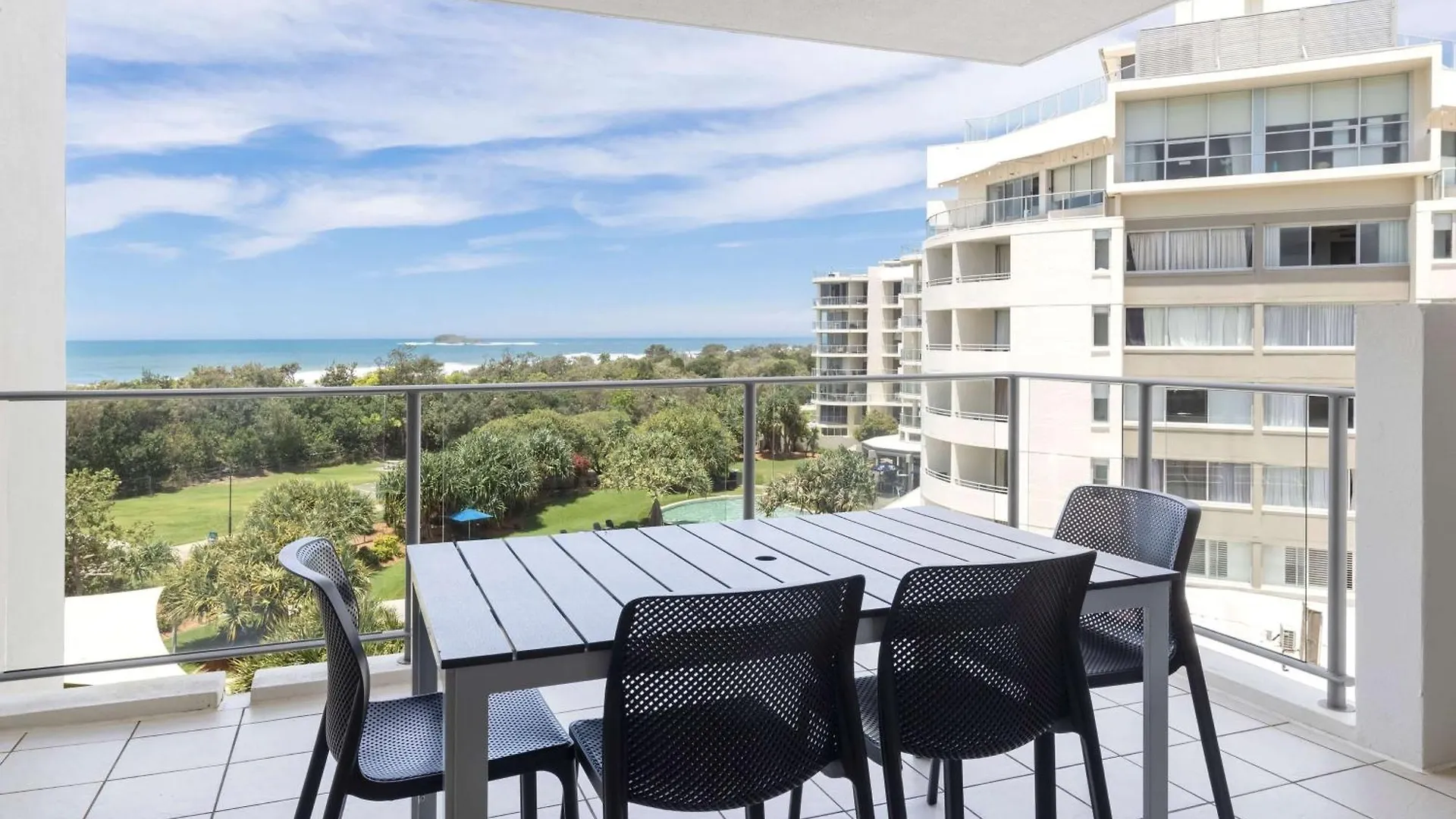 Ramada By Wyndham Marcoola Beach 4*,